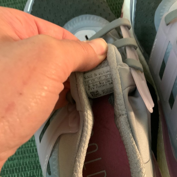 Women’s Adidas Size 8 Ultraboost 21 Cold Rdy Running Shoes Gray/ Pink - Picture 6 of 9